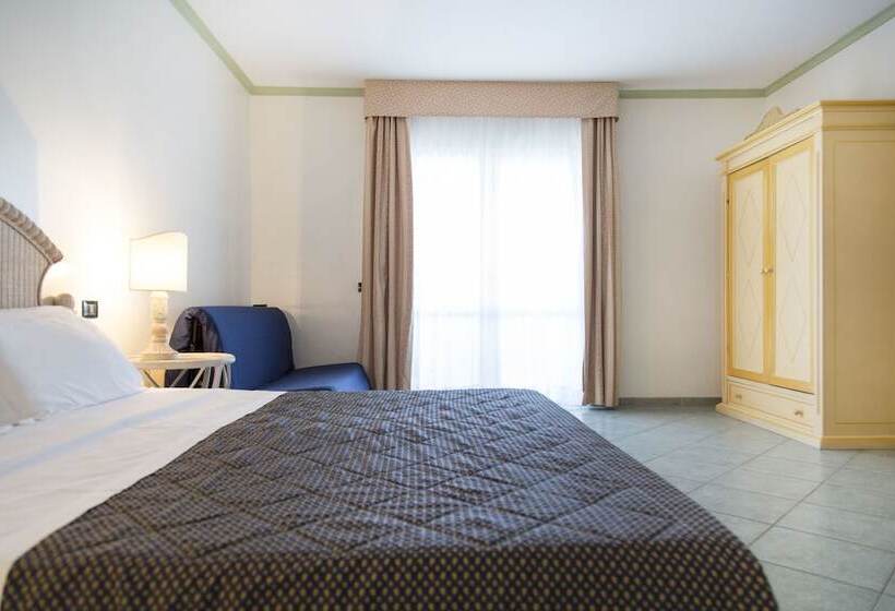 스탠다드 트리플 룸, Village Paradise