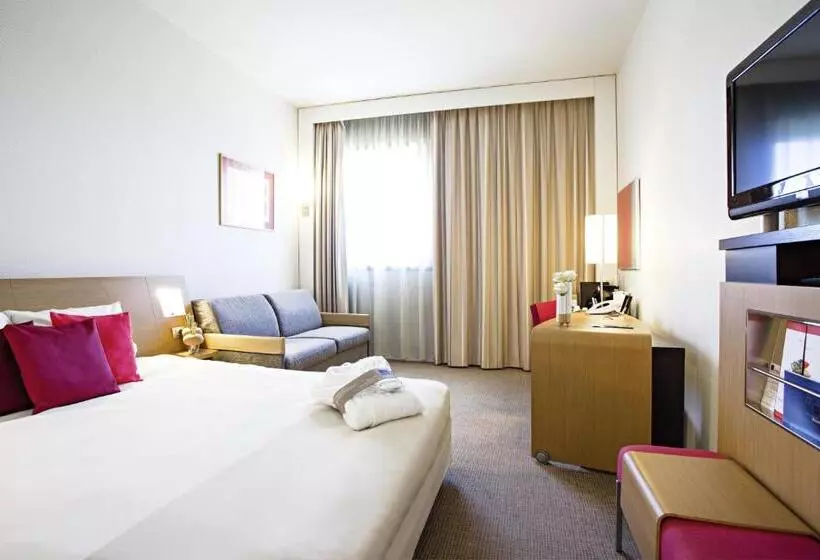 اتاق اجرایی سه نفره, Novotel Marseille Vieux Port