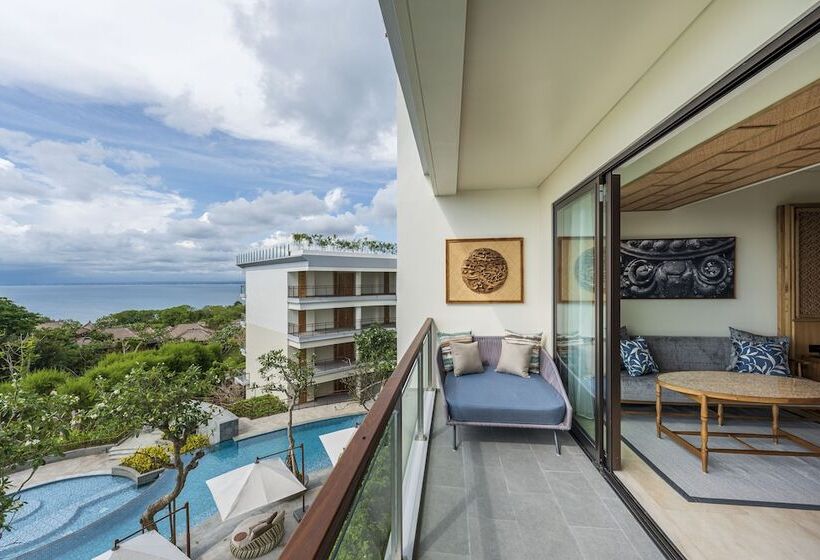 اتاق لوکس با چشم‌انداز دریا, Ayana Resort Bali