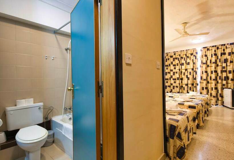 Standard Kolmen Hengen Huone Parveke, The St. George’s Park