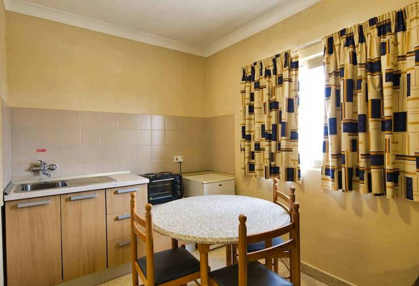 Standard-studio, The St. George’s Park