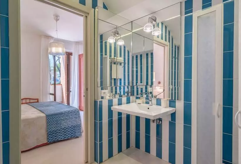 اتاق استاندارد با چشم‌انداز باغ, Ricci Hotel   Marina Di Grosseto
