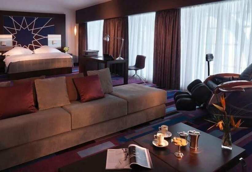 سوییت جونیور, Dubai International Hotel, Dubai Airport