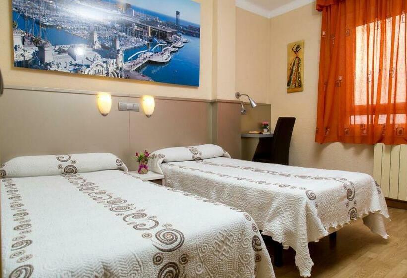 اتاق استاندارد, Hostal Barcelona