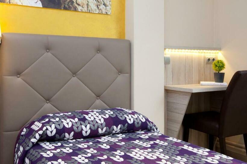 اتاق استاندارد, Hostal Barcelona