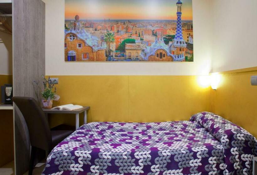 اتاق استاندارد یک نفره, Hostal Barcelona