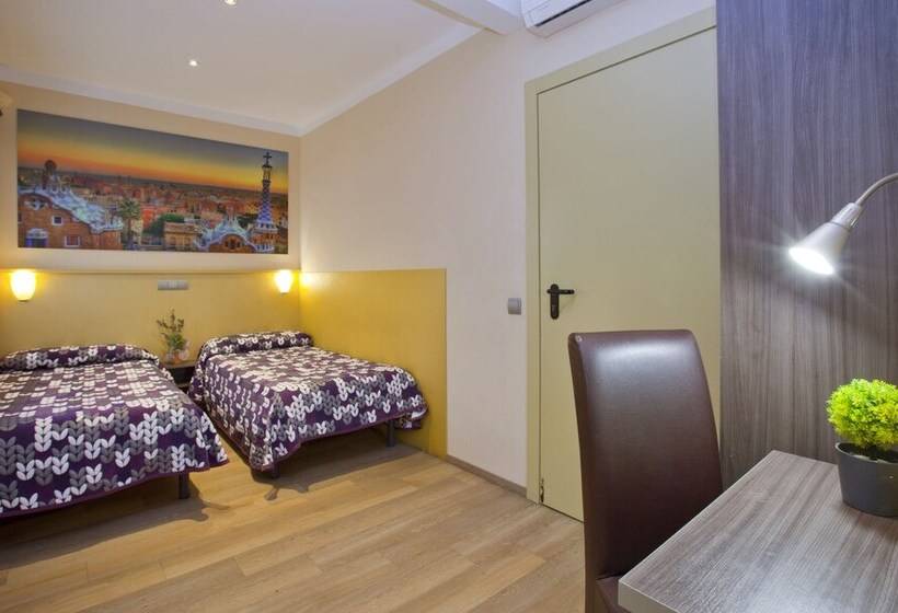 اتاق استاندارد, Hostal Barcelona