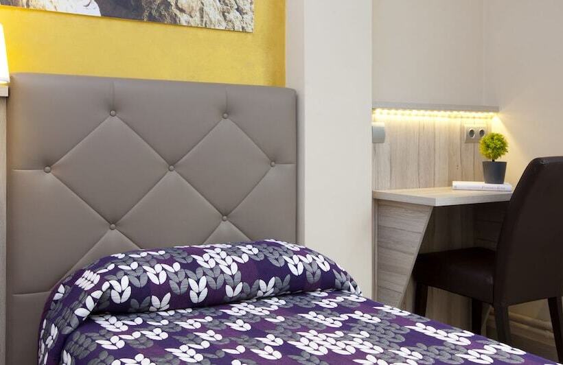 اتاق استاندارد, Hostal Barcelona