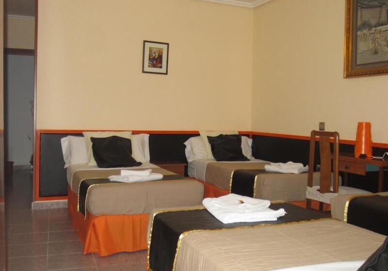 اتاق استاندارد چهار تخته, Ch Chelo