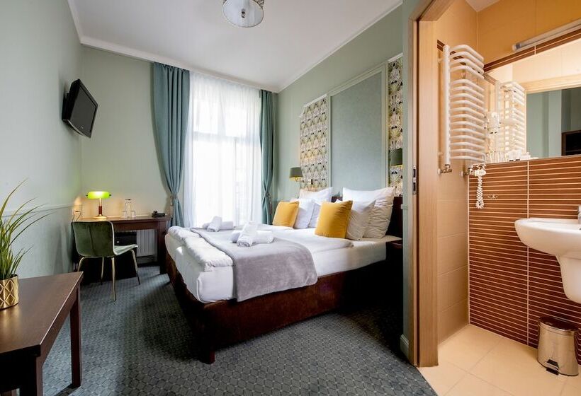 Номер Стандарт, Amber Boutique Hotels   Hotel Amber