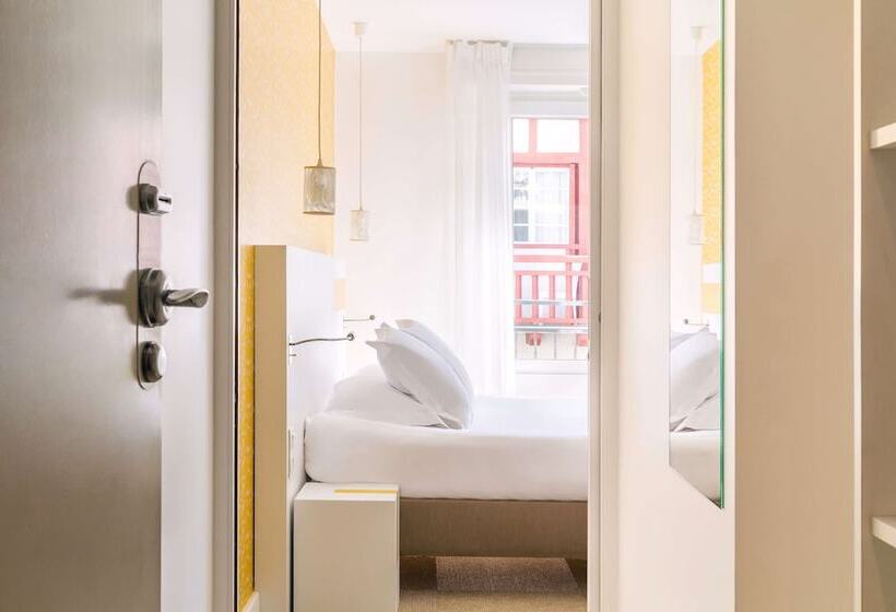 Номер Комфорт, Hôtel Kemaris