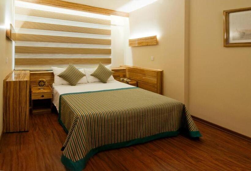 Habitación Comfort, Buyuk Keban