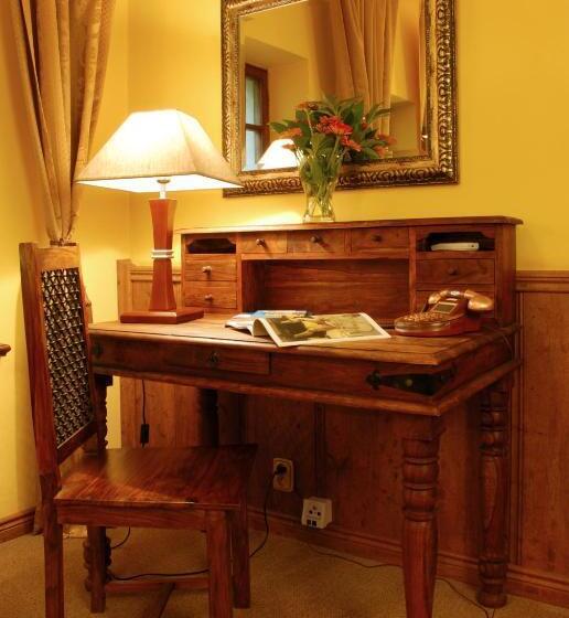 Номер Deluxe, Dom Casimi