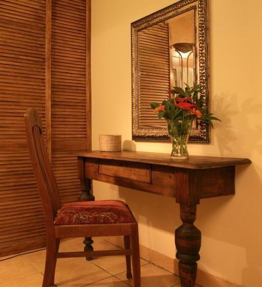 Трехместный Номер Deluxe, Dom Casimi