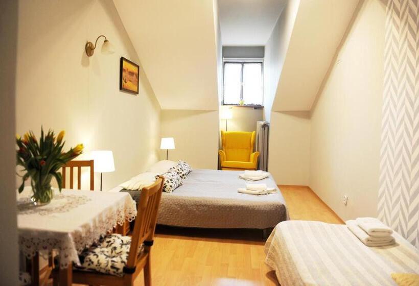 Номер Стандарт, Dom Casimi