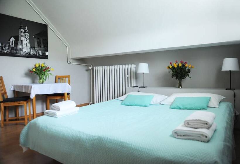 Номер Стандарт, Dom Casimi