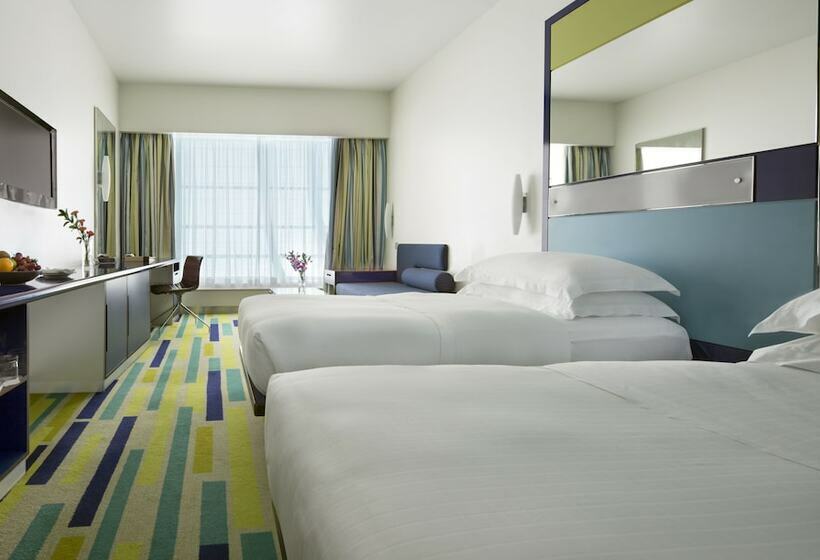 Номер Deluxe, Dubai International Hotel, Dubai Airport