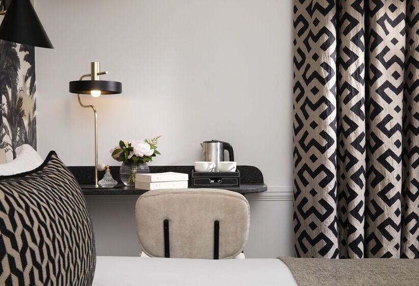 اتاق لوکس, Gramont