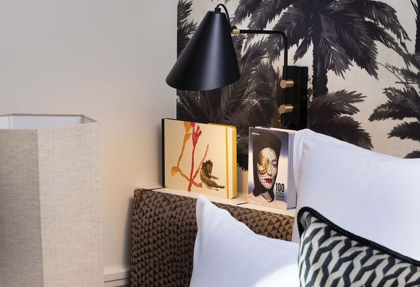 اتاق سوپریور, Gramont