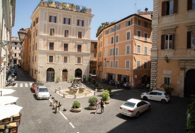 חדר דלוקס, Kame Hall