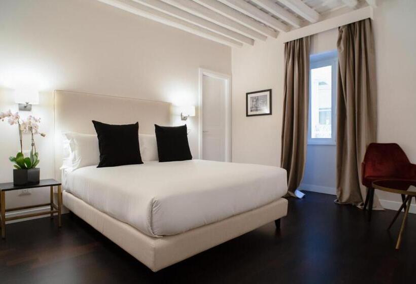 סוויטה קלאסית, Kame Hall