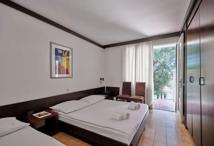 Quarto Triplo Standart, Koversada Rooms