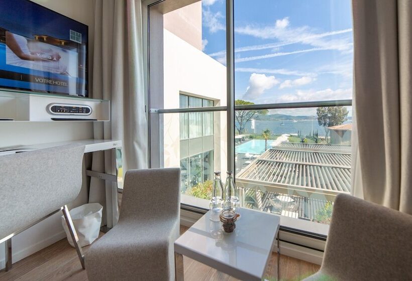 חדר קלאסי, Kube Saint Tropez