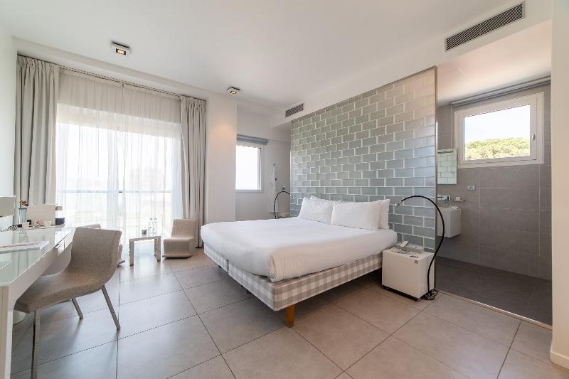 Номер Deluxe Вид на Море, Kube Saint Tropez