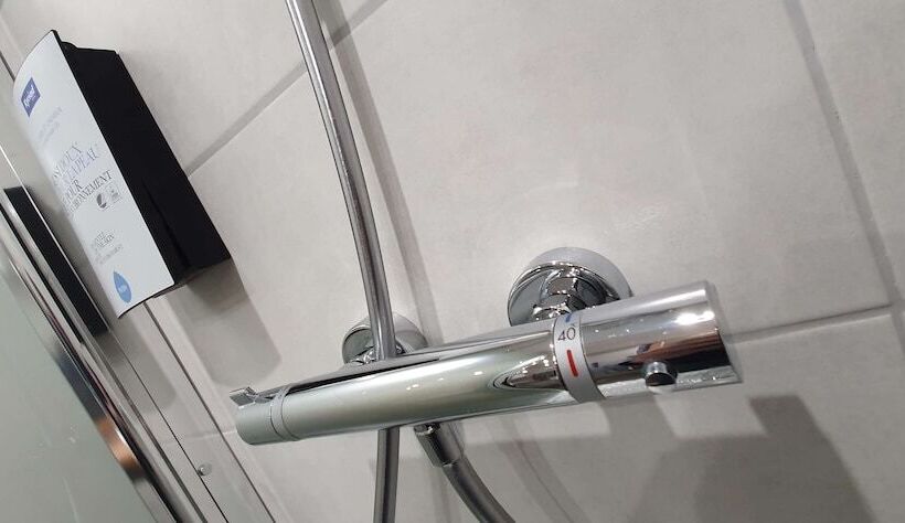 Номер Стандарт, Kyriad Aix Les Milles Plan De Campagne