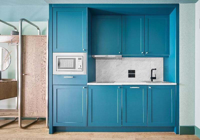 Номер Стандарт Трехместный, Kyriad Aix Les Milles Plan De Campagne