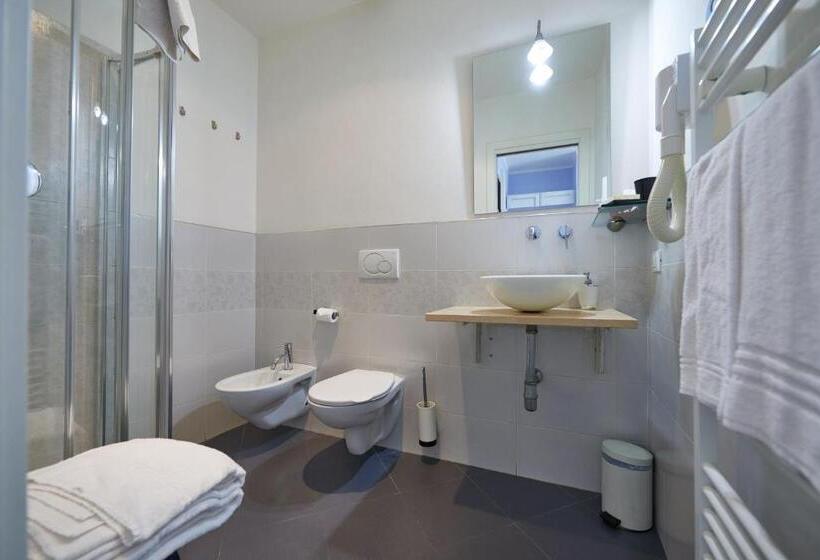 اتاق استاندارد سه نفره, B&b La Residenza Dell Orafo