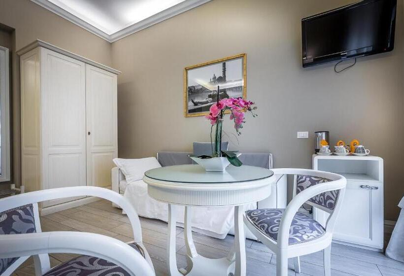 اتاق استاندارد سه نفره, B&b La Residenza Dell Orafo