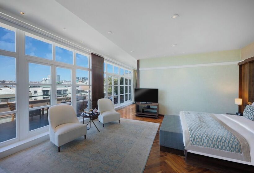 סוויטה עם טרסה, Park Hyatt Istanbul Macka Palas