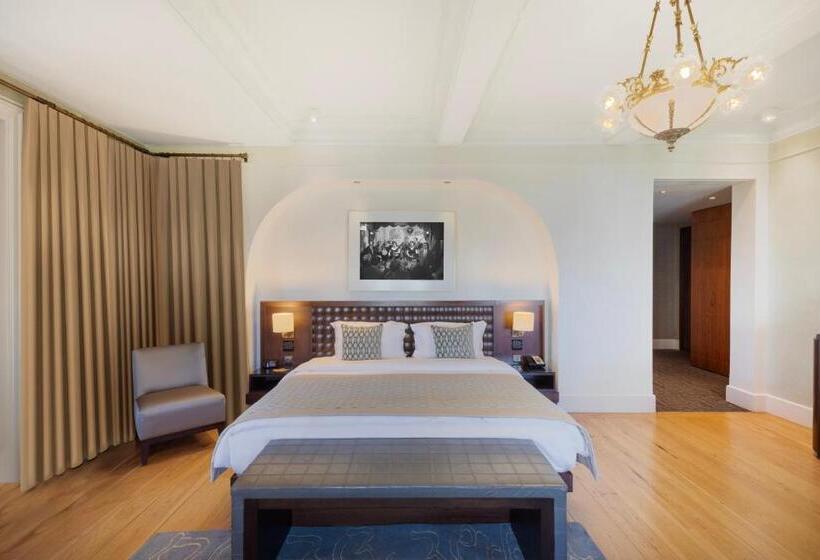 חדר דחוקס עם מיטת קינג, Park Hyatt Istanbul Macka Palas