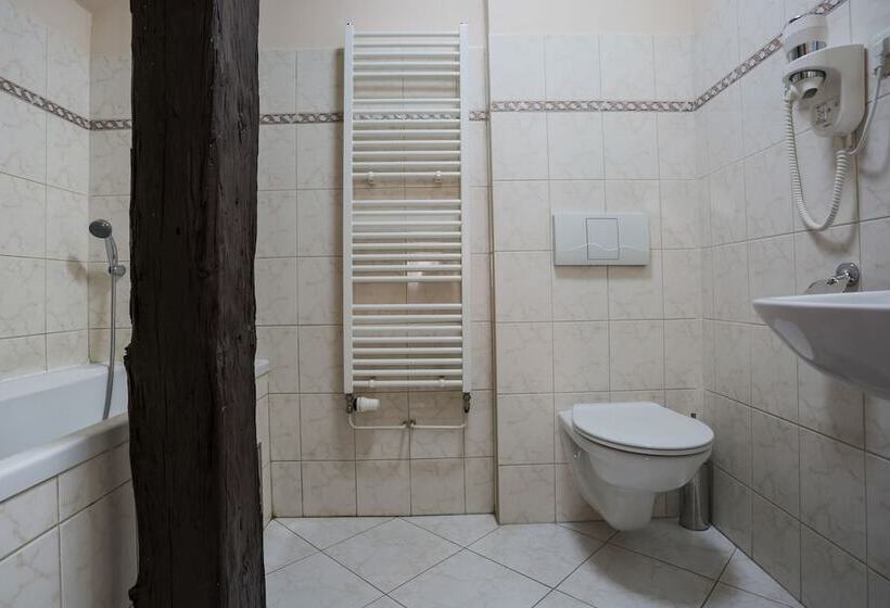 اتاق استاندارد, Pension U Lilie