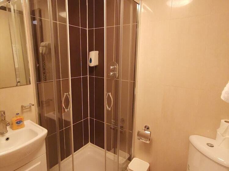 标准间, The Royale Chulan Hyde Park