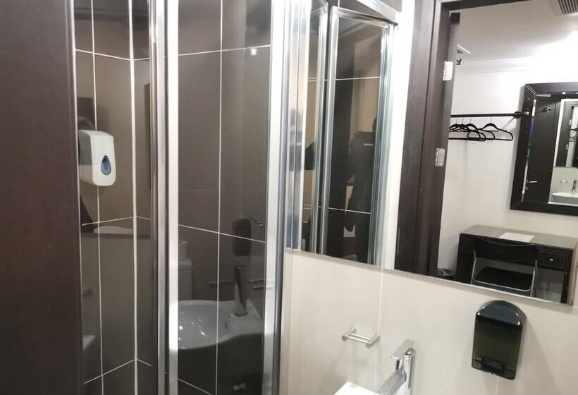 经济房, The Royale Chulan Hyde Park