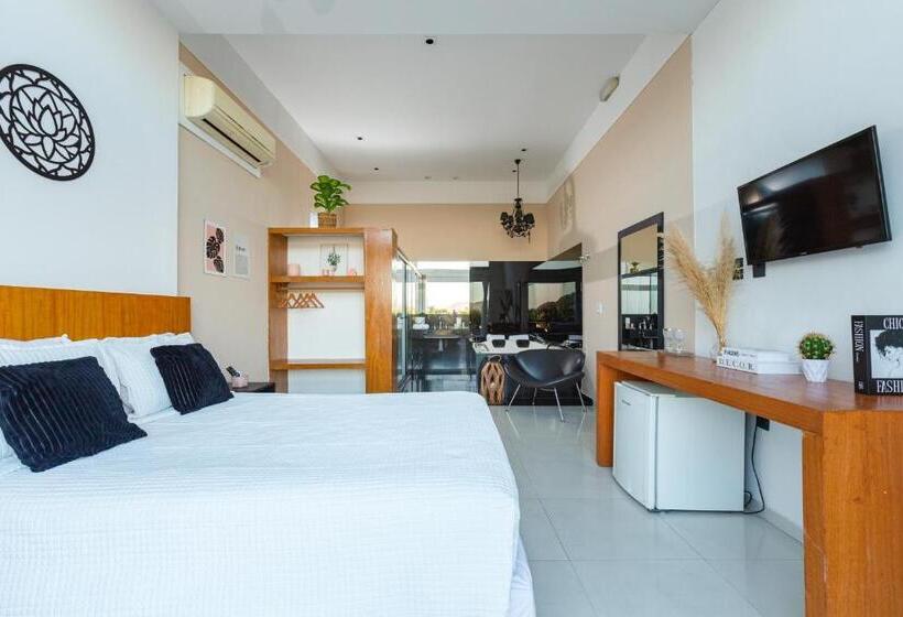 سوئیت مستر, Santa Vista Rio