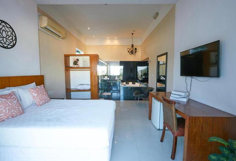 سوئیت مستر, Santa Vista Rio