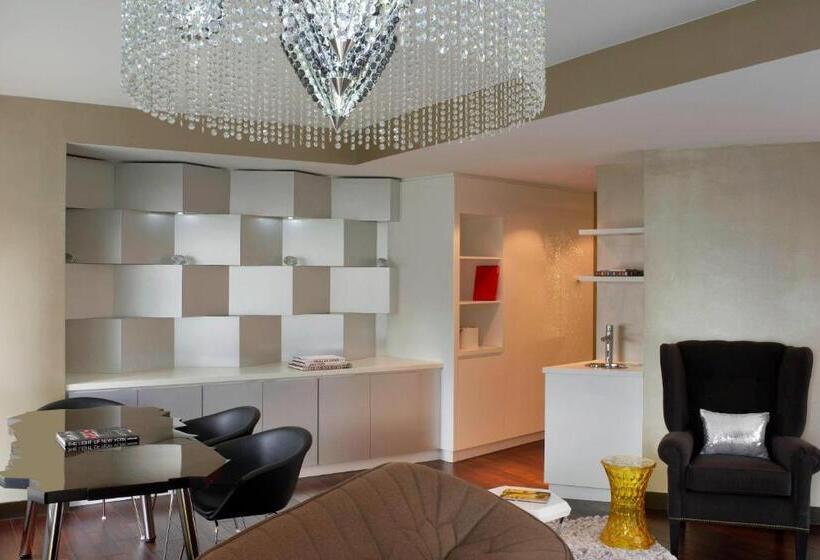 带大床的复式套间, The Washington By Luxurban