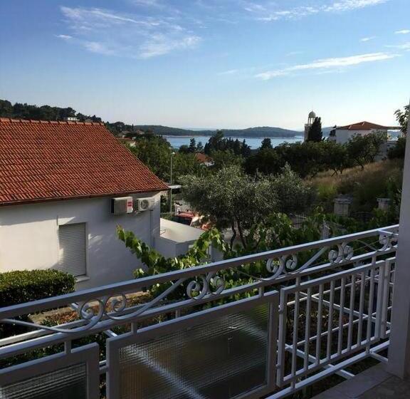 Quarto Estandar Vista Mar com Sacada, Double Room Hvar 15706d