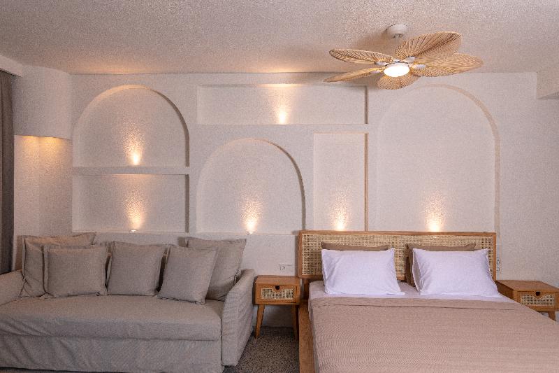 اتاق استاندارد, YOMO Mola Park