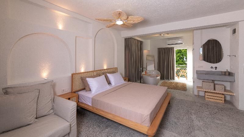 اتاق استاندارد, YOMO Mola Park