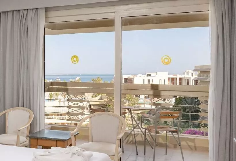 سوئیت خانواده 2 خوابه, Sindbad Club