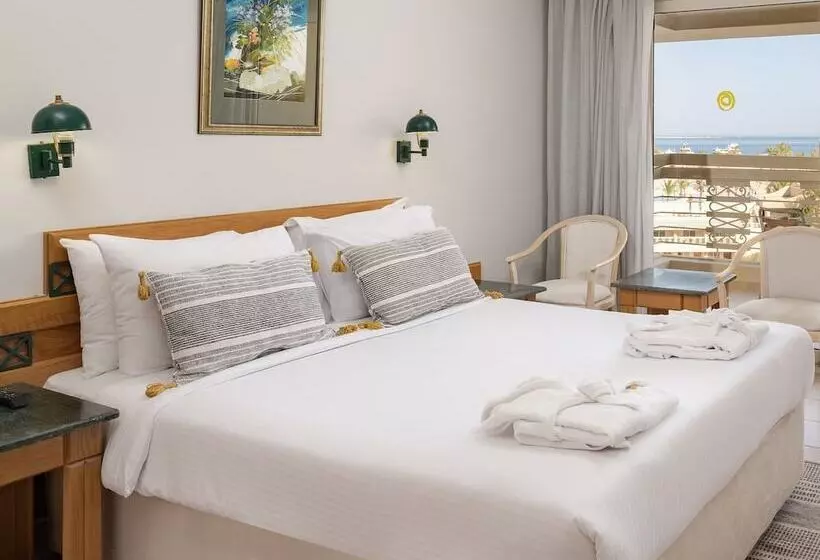 سوئیت خانواده 2 خوابه, Sindbad Club