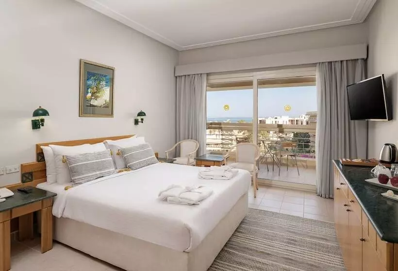سوئیت خانواده 2 خوابه, Sindbad Club