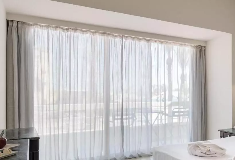 اتاق استاندارد, Sindbad Club