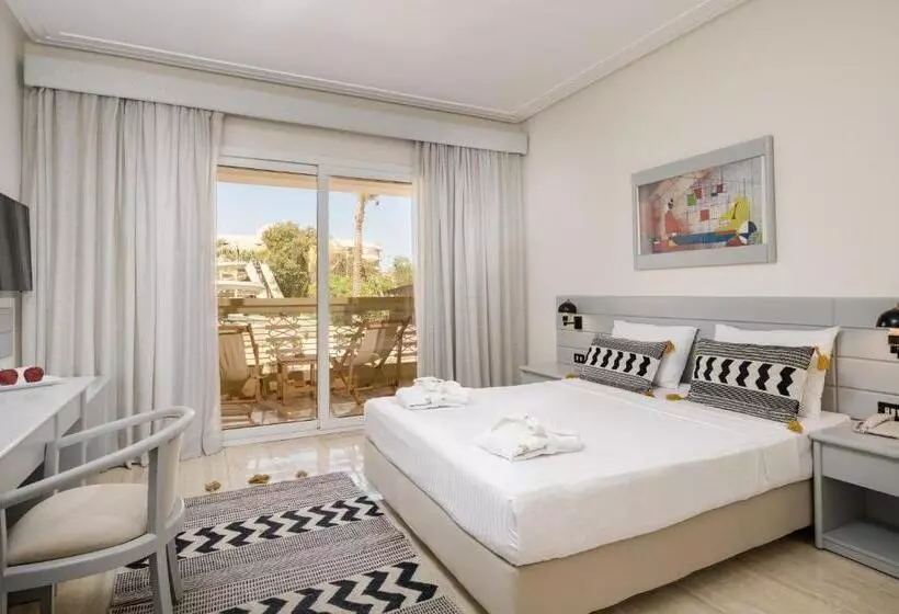 سوئیت پریمیوم 2 خوابه, Sindbad Club