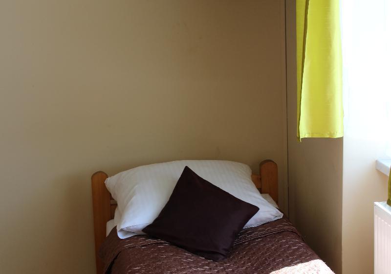 חדר סטנדרד יחיד חדר אמבטיה משותף, Station Apart