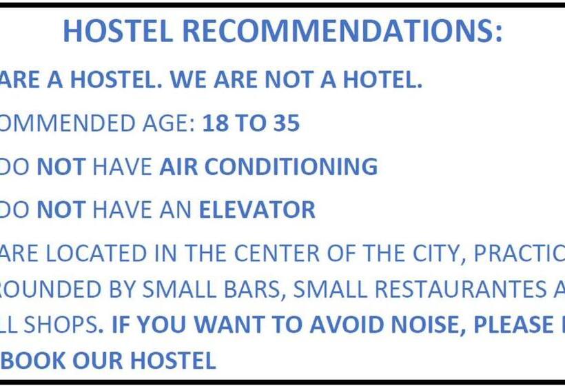 اتاق استاندارد یک تخته با بالکن, Central And Basic Universitat For Young Hostel